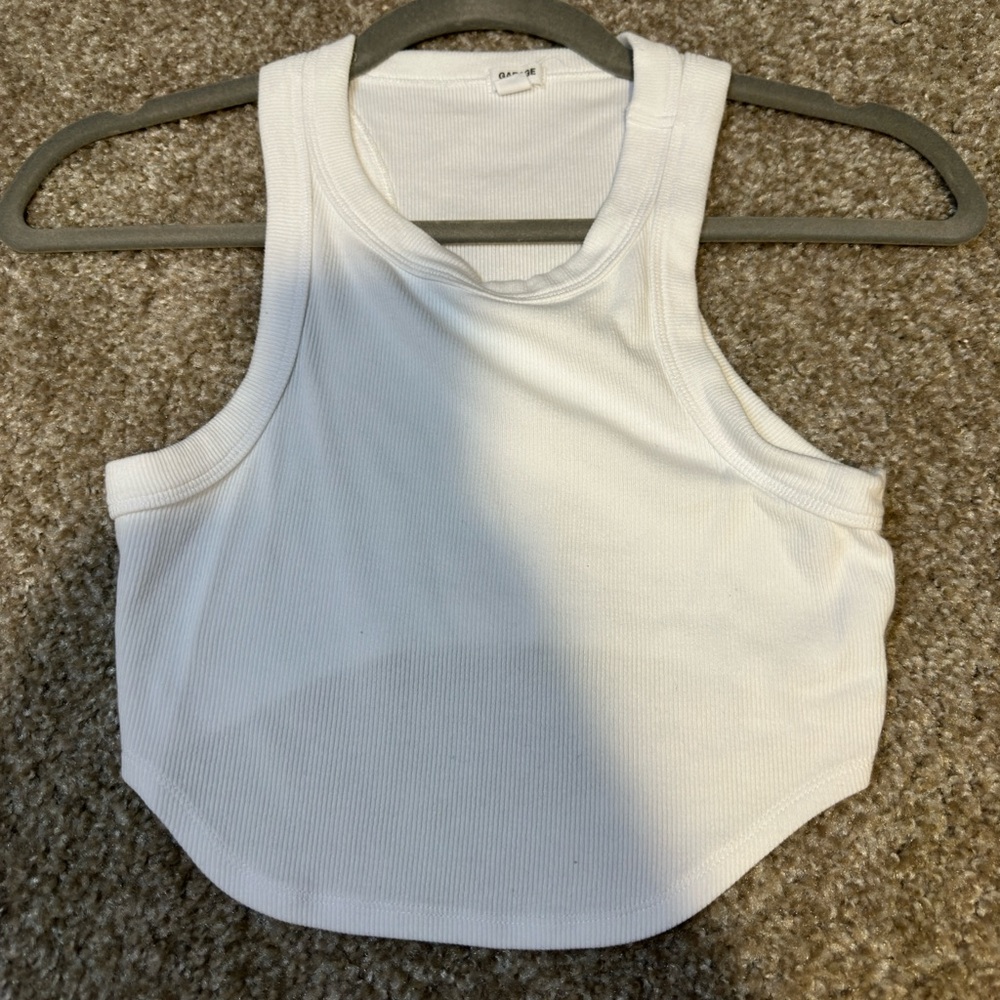 garage cropped top